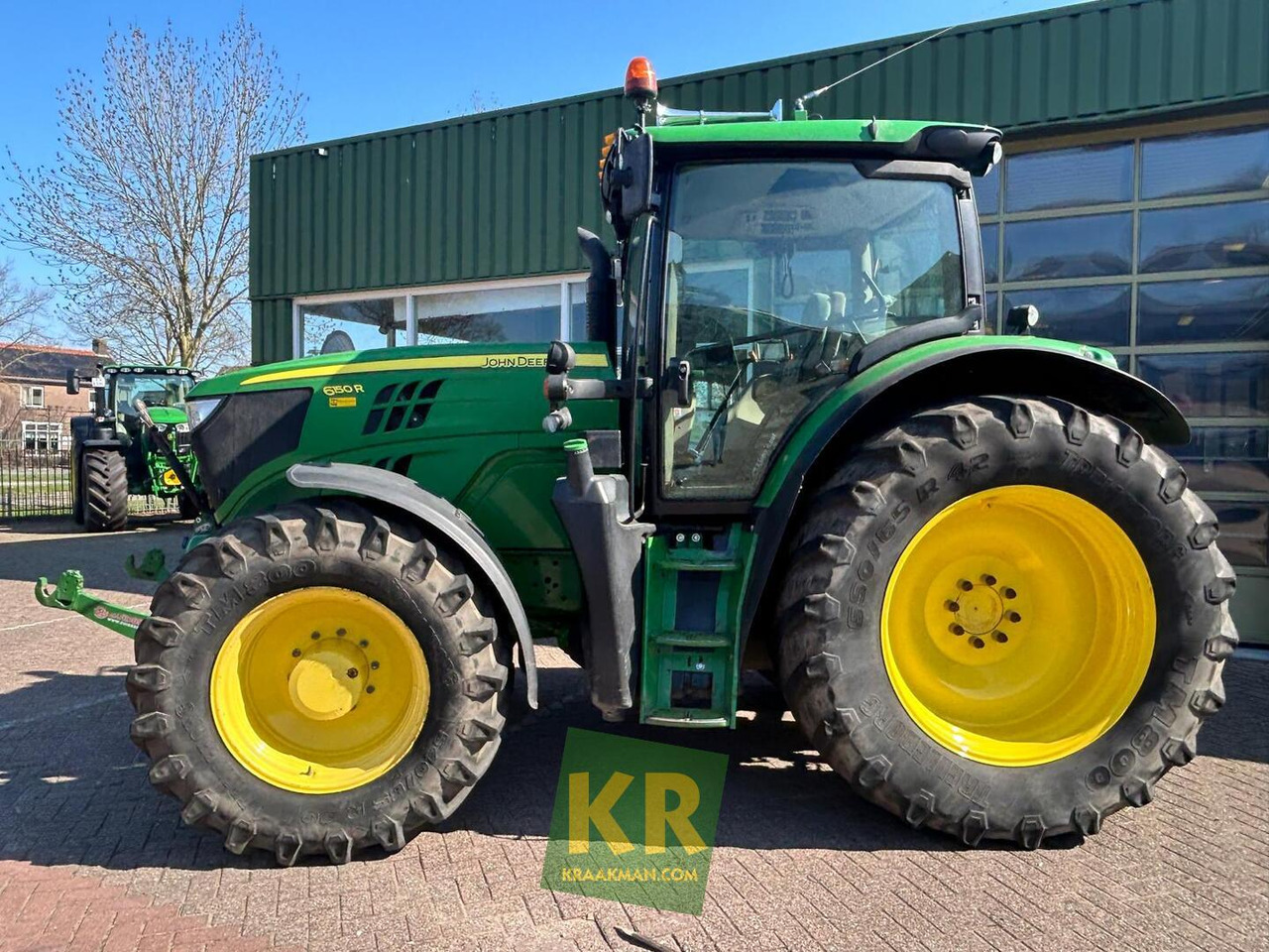 John Deere 6150R - Трактор: фото 3 John Deere 6150R - Трактор: фото 3