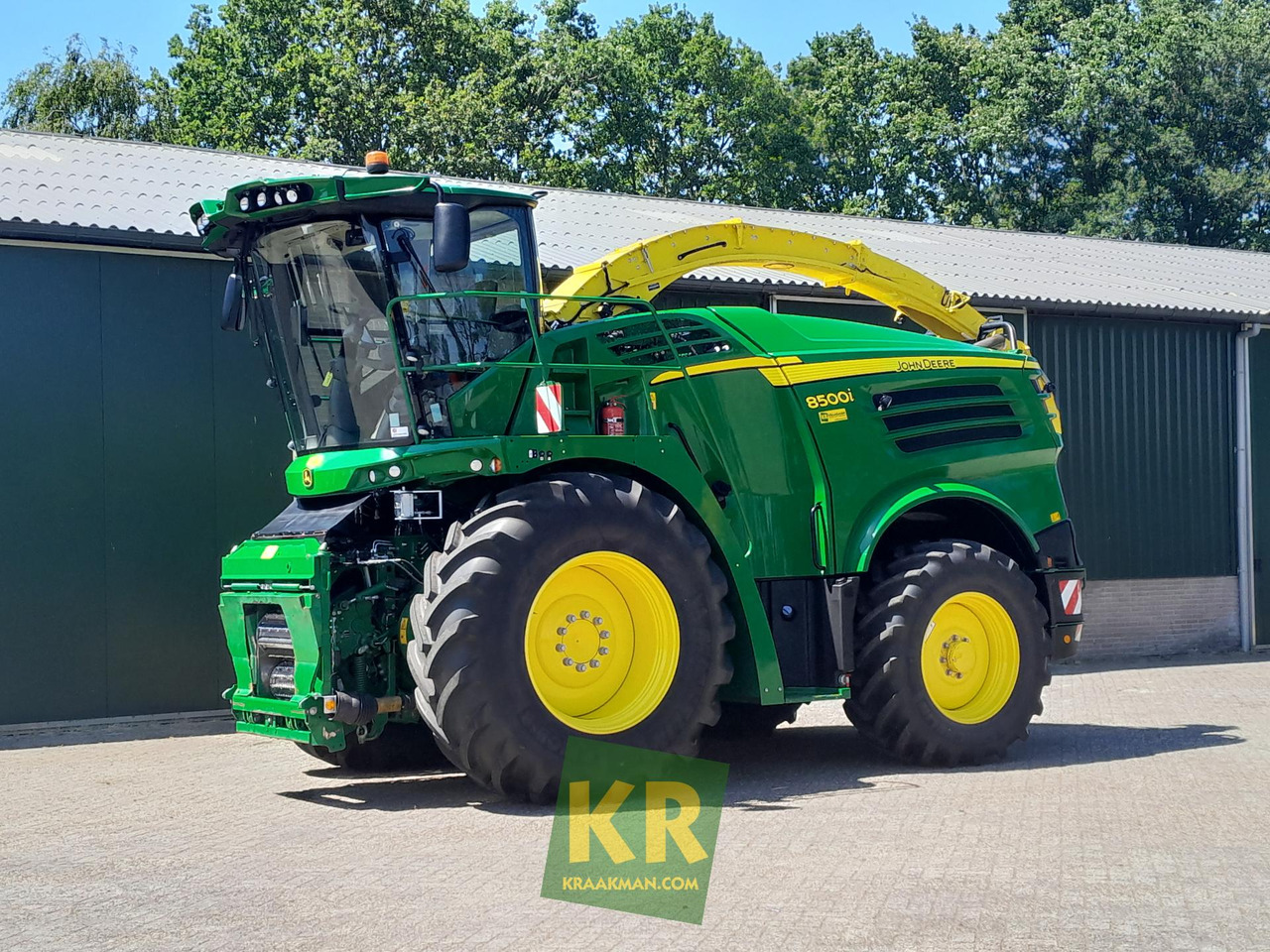 John Deere 8500 - Кормозбиральний комбайн: фото 1 John Deere 8500 - Кормозбиральний комбайн: фото 1