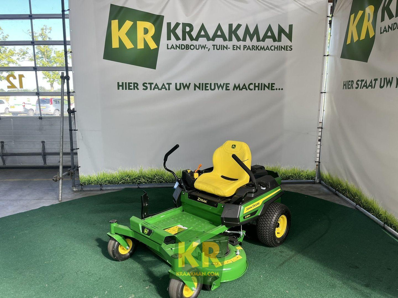 John Deere Z315E Zeroturn maaier - Газонокосарка: фото 1 John Deere Z315E Zeroturn maaier - Газонокосарка: фото 1