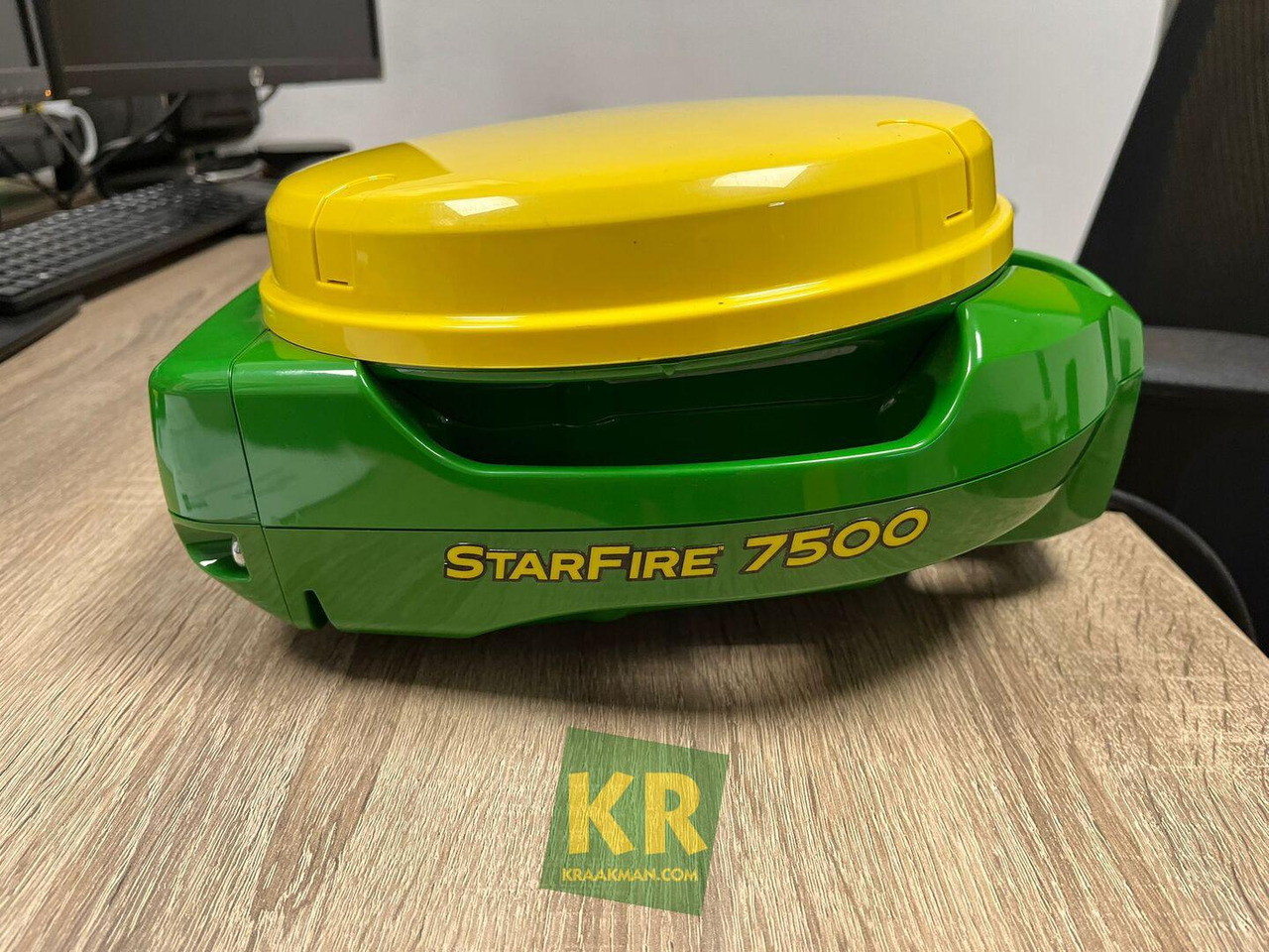 STARFIRE 7500 RECEIVER John Deere - Навігаційна система: фото 2 STARFIRE 7500 RECEIVER John Deere - Навігаційна система: фото 2