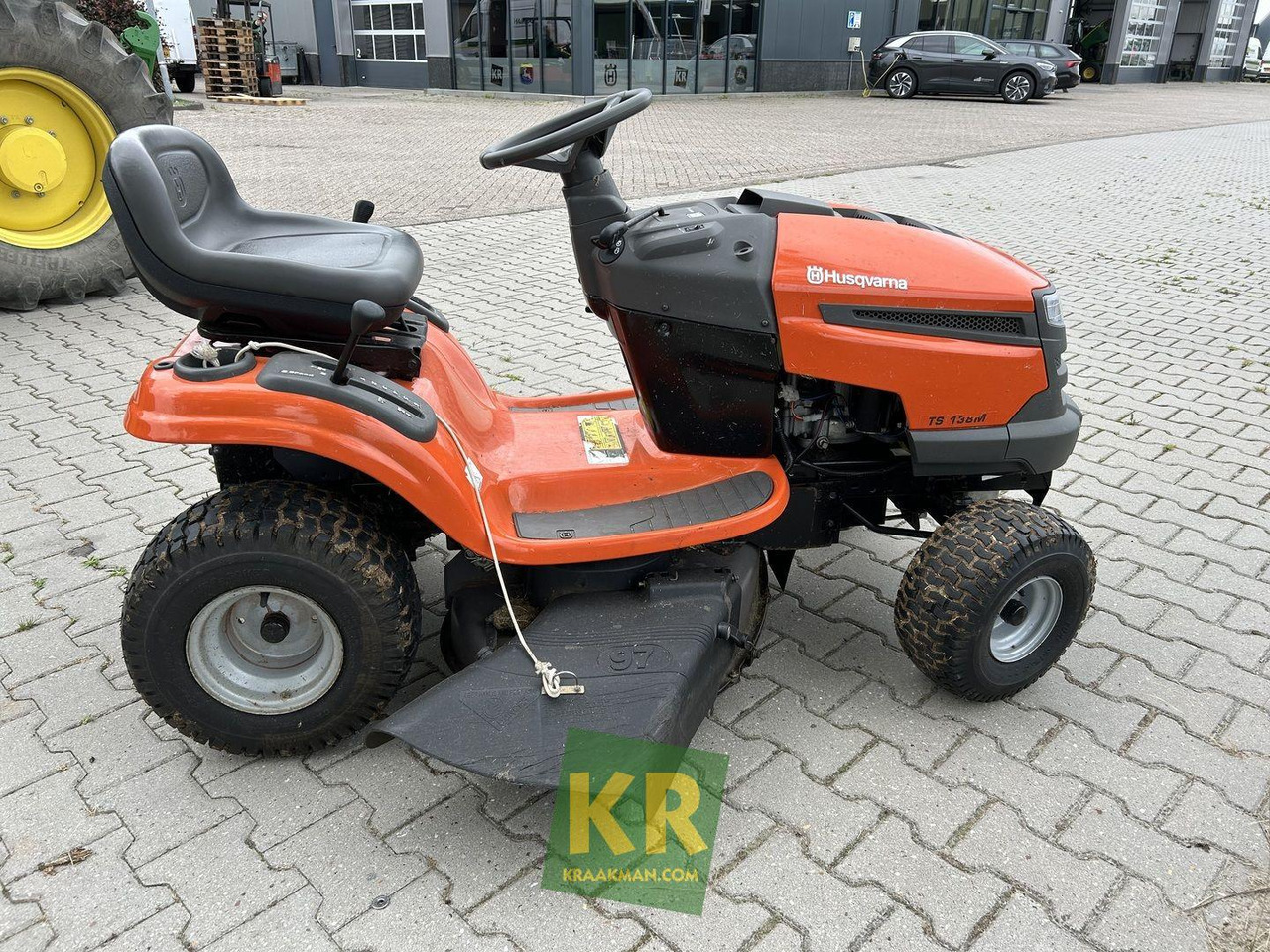 TS 138 M zitmaaier Husqvarna - Газонокосарка: фото 3 TS 138 M zitmaaier Husqvarna - Газонокосарка: фото 3