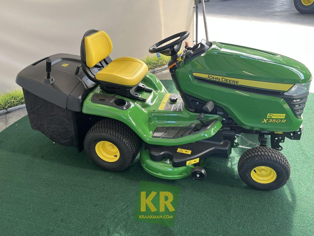 X350R John Deere - Газонокосарка: фото 3 X350R John Deere - Газонокосарка: фото 3