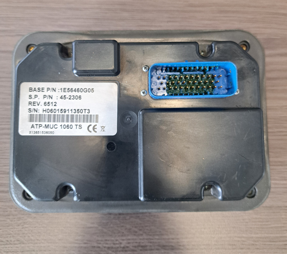 45-2306- Smart 2 display - Електрична система: фото 2 45-2306- Smart 2 display - Електрична система: фото 2