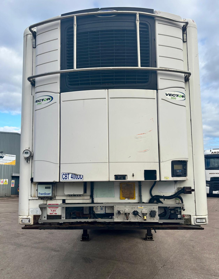 Gray and Adams 2013 Vector 1950MT – CBT400DD - Рефрижератор напівпричіп: фото 1 Gray and Adams 2013 Vector 1950MT – CBT400DD - Рефрижератор напівпричіп: фото 1