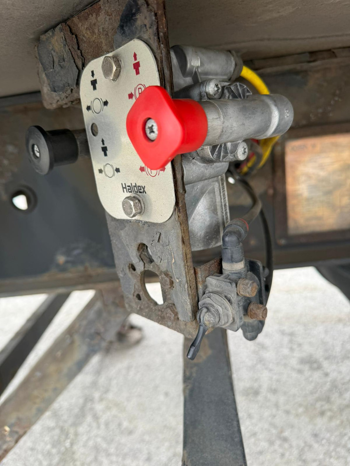 Gray and Adams 2014 SLXe 300 – 3026 - Рефрижератор напівпричіп: фото 3 Gray and Adams 2014 SLXe 300 – 3026 - Рефрижератор напівпричіп: фото 3