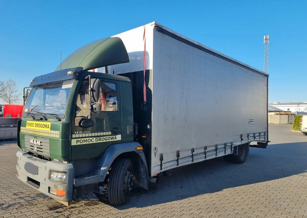 MAN LE 15 220 - Евакуатор: фото 1 MAN LE 15 220 - Евакуатор: фото 1