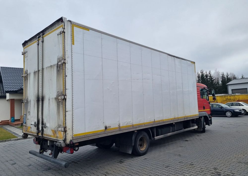 MAN TGL 12 220 - Вантажівка з закритим кузовом: фото 3 MAN TGL 12 220 - Вантажівка з закритим кузовом: фото 3