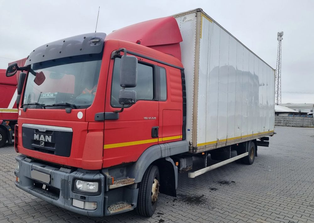 MAN TGL 12 220 - Вантажівка з закритим кузовом: фото 1 MAN TGL 12 220 - Вантажівка з закритим кузовом: фото 1