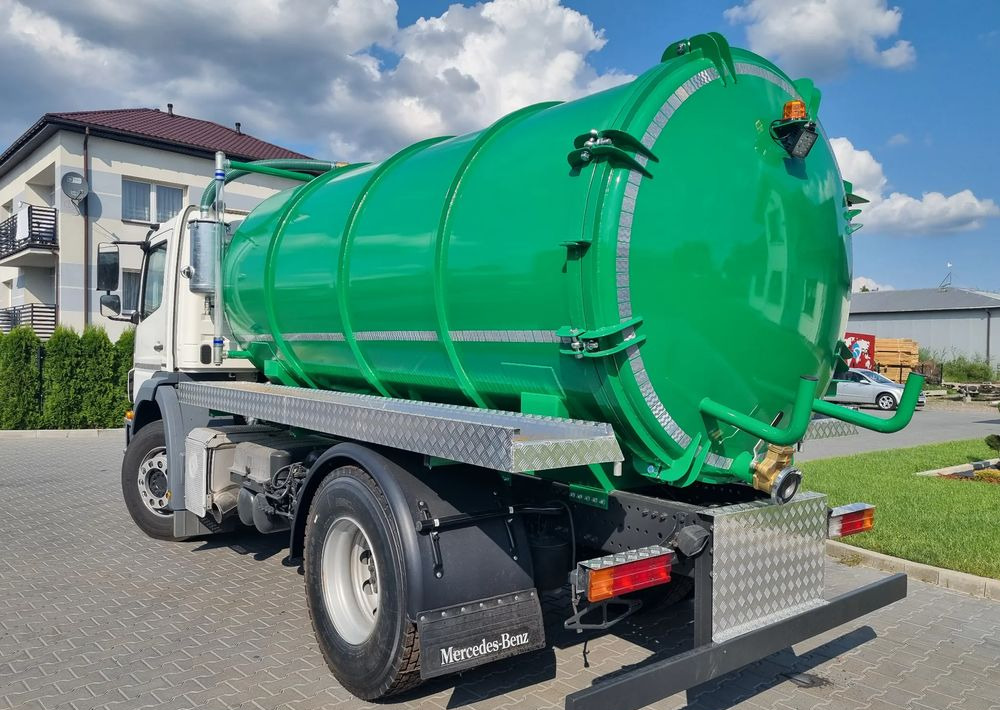 Mercedes-Benz Axor 1829 1833 - Сміттєвози: фото 4 Mercedes-Benz Axor 1829 1833 - Сміттєвози: фото 4