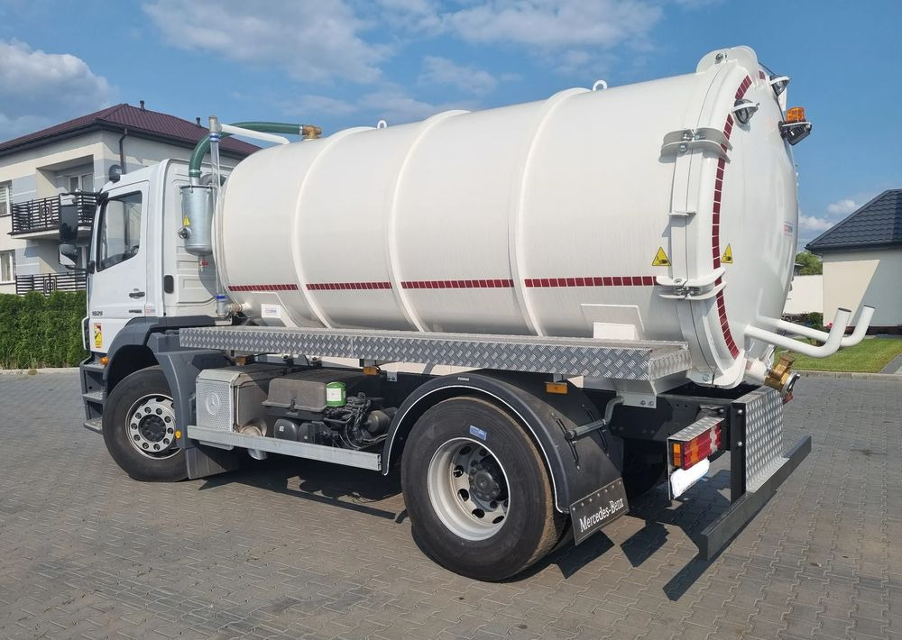 Mercedes-Benz Axor 1829 1833 - Сміттєвози: фото 4 Mercedes-Benz Axor 1829 1833 - Сміттєвози: фото 4