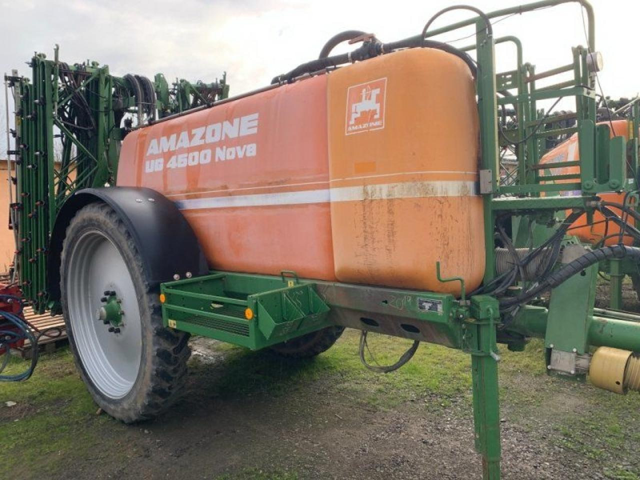 Amazone ug 4500 nova - Обприскувач причіпний: фото 4 Amazone ug 4500 nova - Обприскувач причіпний: фото 4