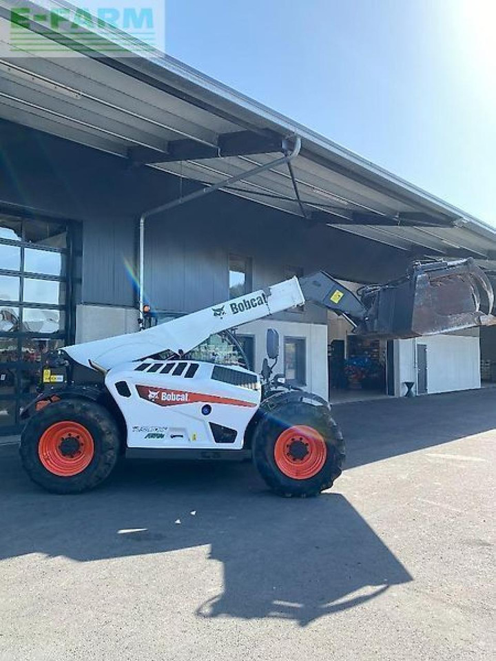Bobcat tl 38.70 hf mit nur 2600 stunden, inkl. 3 werkzeugen - Навантажувач телескопічний: фото 4 Bobcat tl 38.70 hf mit nur 2600 stunden, inkl. 3 werkzeugen - Навантажувач телескопічний: фото 4
