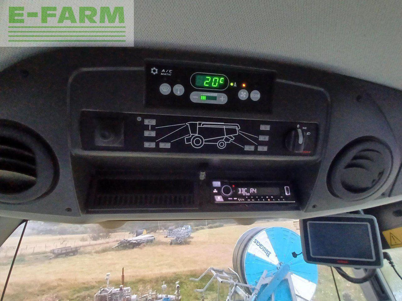 CLAAS LEXION 6900 TT - Зернозбиральний комбайн: фото 4 CLAAS LEXION 6900 TT - Зернозбиральний комбайн: фото 4