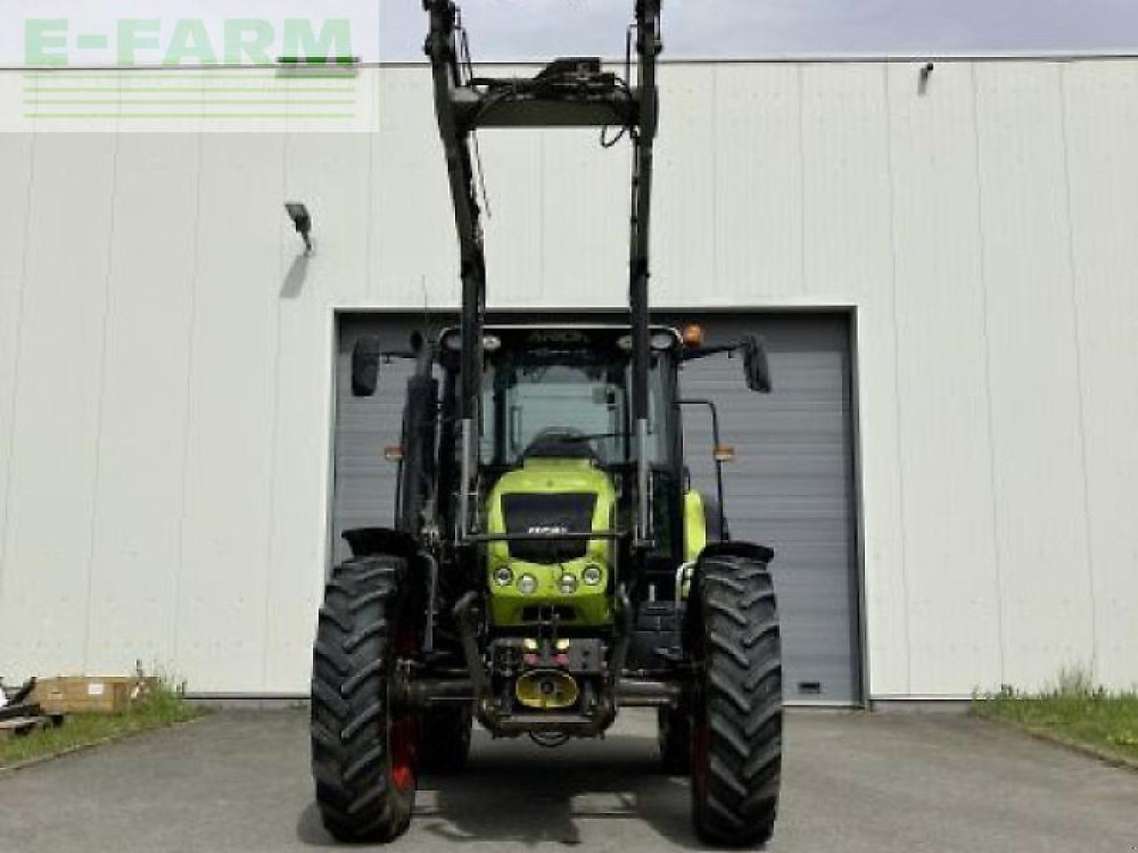 CLAAS arion 420 cis mit fl mx u10 - Трактор: фото 2 CLAAS arion 420 cis mit fl mx u10 - Трактор: фото 2