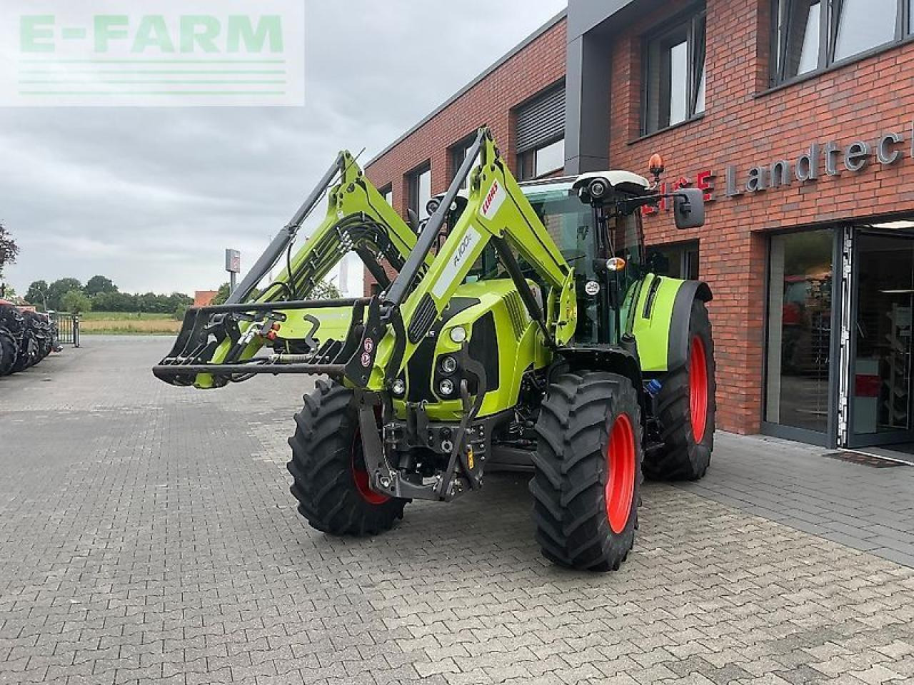CLAAS arion 450 cis CIS - Трактор: фото 2 CLAAS arion 450 cis CIS - Трактор: фото 2