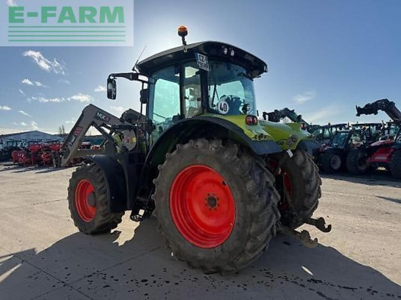 Трактор CLAAS arion 520: фото 6
