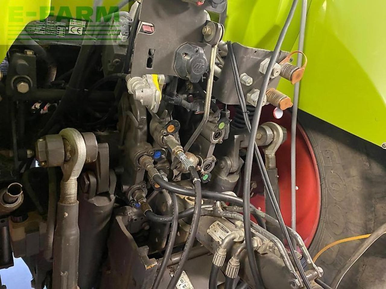 CLAAS arion 530 cebis CEBIS - Трактор: фото 5 CLAAS arion 530 cebis CEBIS - Трактор: фото 5