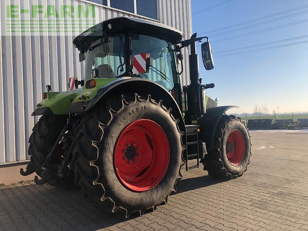 CLAAS arion 550 cm cis+ CIS - Трактор: фото 2 CLAAS arion 550 cm cis+ CIS - Трактор: фото 2
