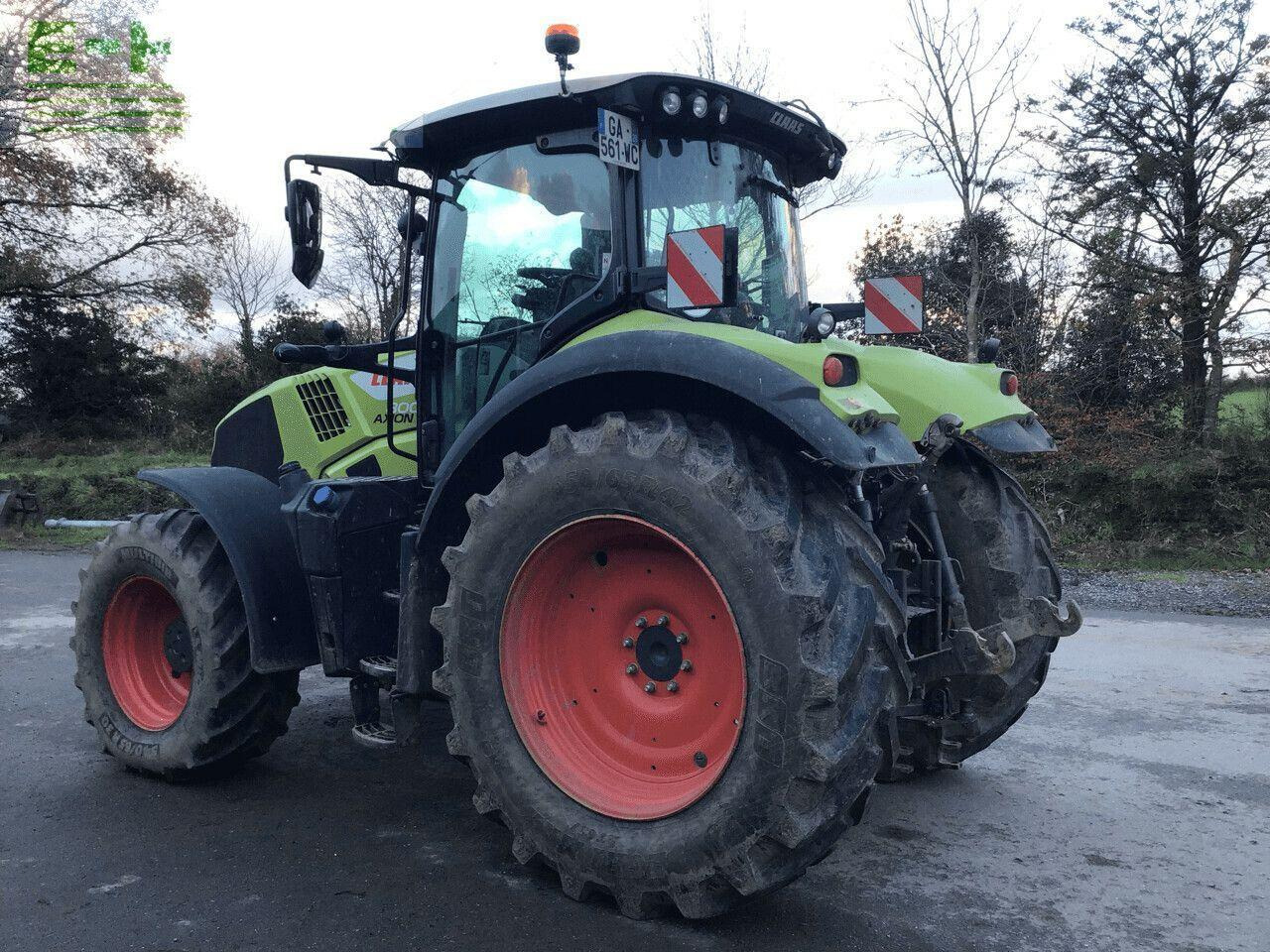 CLAAS axion 800 hexashift s5 - Трактор: фото 2 CLAAS axion 800 hexashift s5 - Трактор: фото 2