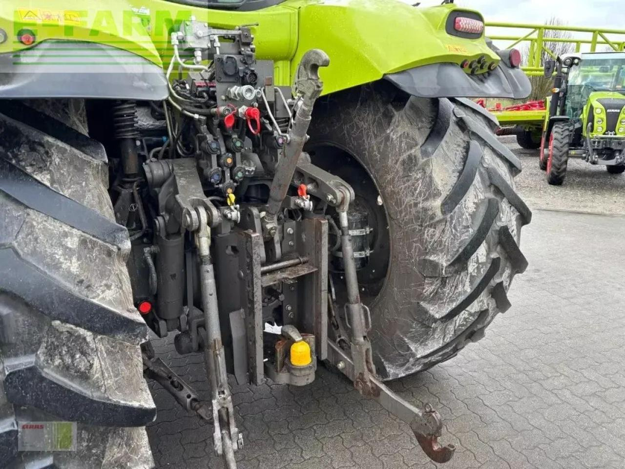 CLAAS axion 810 cmatic (vorrüstung gps) CMATIC - Трактор: фото 4 CLAAS axion 810 cmatic (vorrüstung gps) CMATIC - Трактор: фото 4