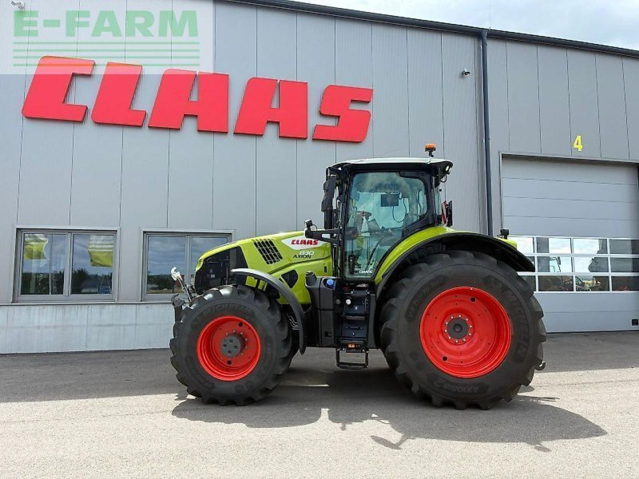 CLAAS axion 830 cmatic cebis CMATIC CEBIS - Трактор: фото 1 CLAAS axion 830 cmatic cebis CMATIC CEBIS - Трактор: фото 1
