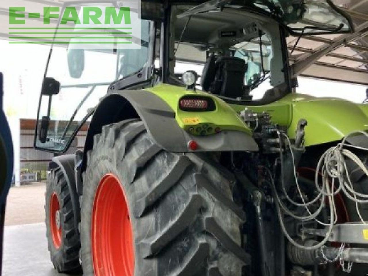 CLAAS axion 870 cmatic CMATIC - Трактор: фото 3 CLAAS axion 870 cmatic CMATIC - Трактор: фото 3