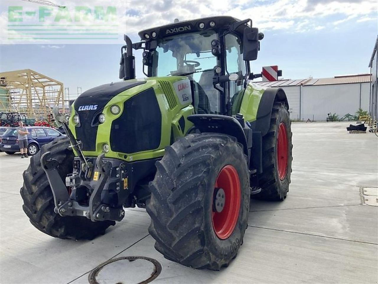 CLAAS axion 870 cmatic cebis CMATIC CEBIS - Трактор: фото 4 CLAAS axion 870 cmatic cebis CMATIC CEBIS - Трактор: фото 4