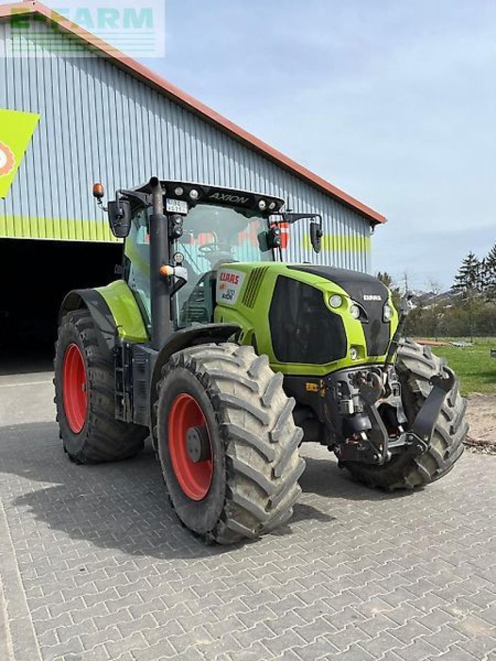 CLAAS axion 870 cmatic t4f CMATIC - Трактор: фото 3 CLAAS axion 870 cmatic t4f CMATIC - Трактор: фото 3