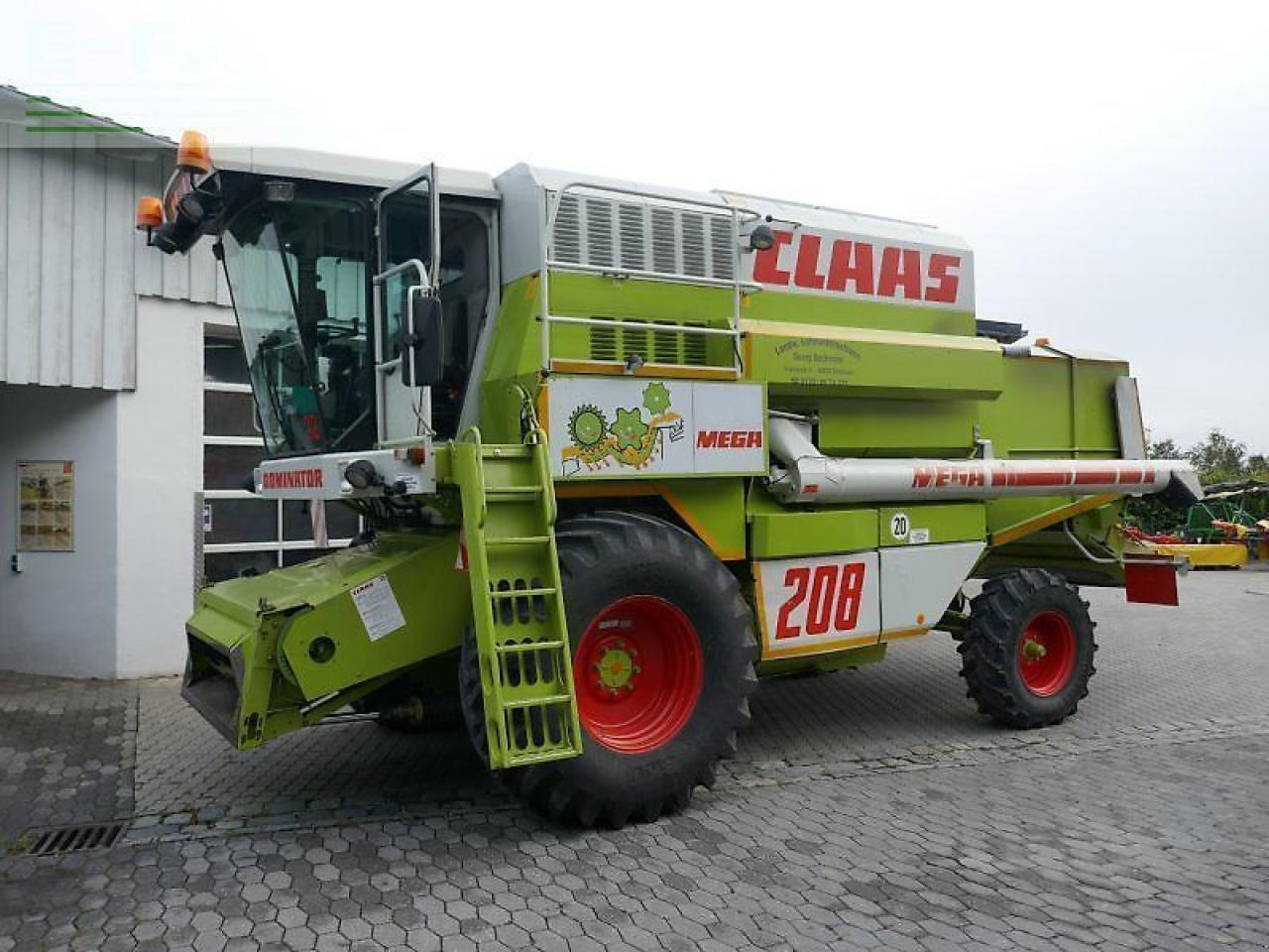 CLAAS dominator 208 mega - Зернозбиральний комбайн: фото 1 CLAAS dominator 208 mega - Зернозбиральний комбайн: фото 1