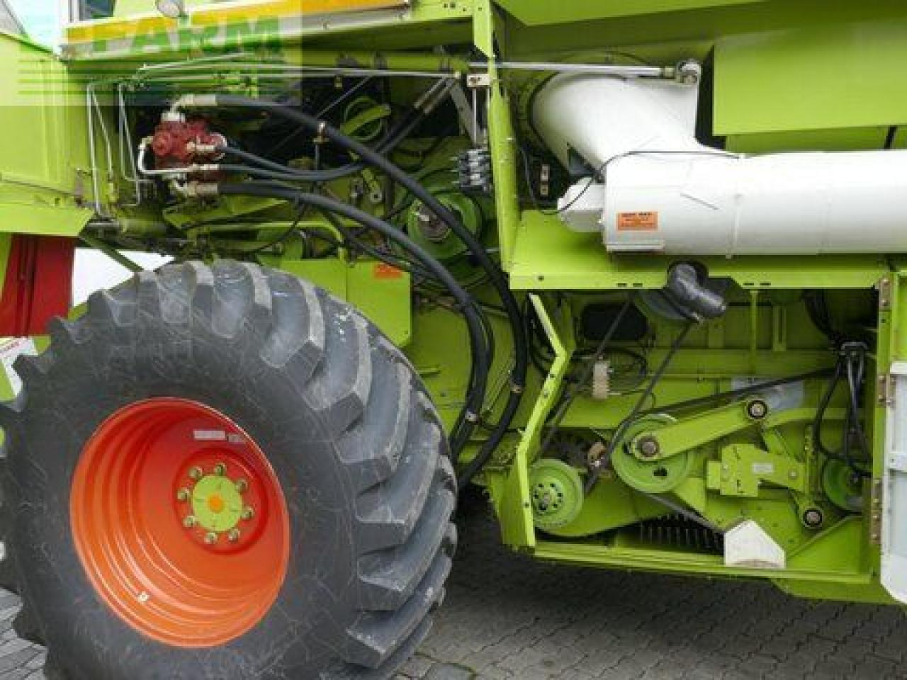 CLAAS dominator 208 mega - Зернозбиральний комбайн: фото 5 CLAAS dominator 208 mega - Зернозбиральний комбайн: фото 5