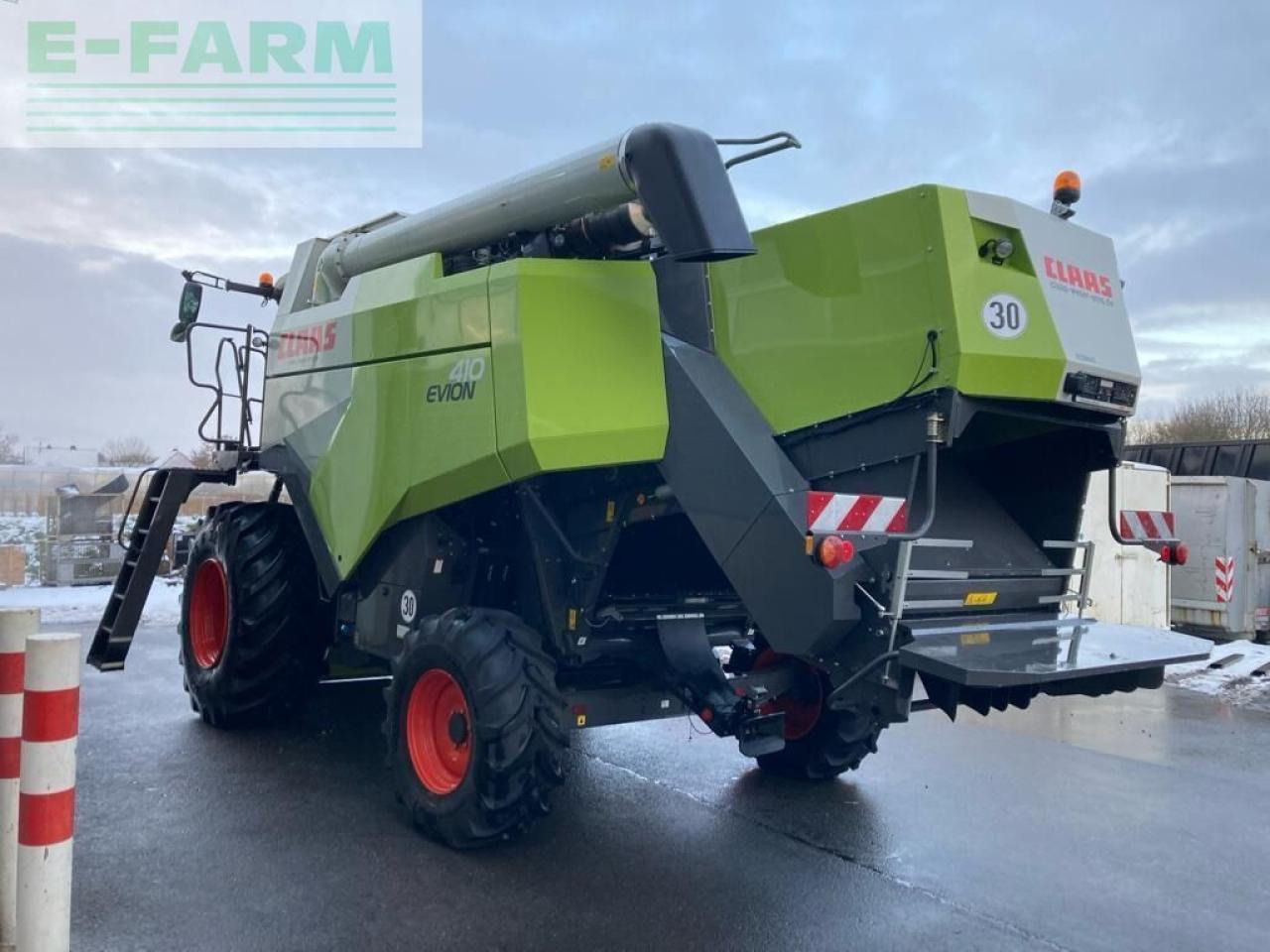 CLAAS evion 410 classic, vario 500, nur 108 h ! - Зернозбиральний комбайн: фото 3 CLAAS evion 410 classic, vario 500, nur 108 h ! - Зернозбиральний комбайн: фото 3