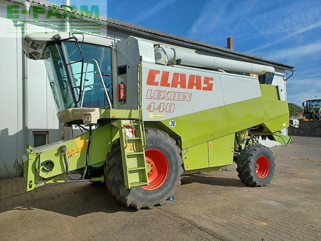 CLAAS lexion 440 - Зернозбиральний комбайн: фото 1 CLAAS lexion 440 - Зернозбиральний комбайн: фото 1