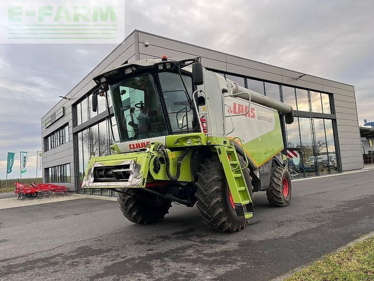 CLAAS lexion 570 - Зернозбиральний комбайн: фото 1 CLAAS lexion 570 - Зернозбиральний комбайн: фото 1