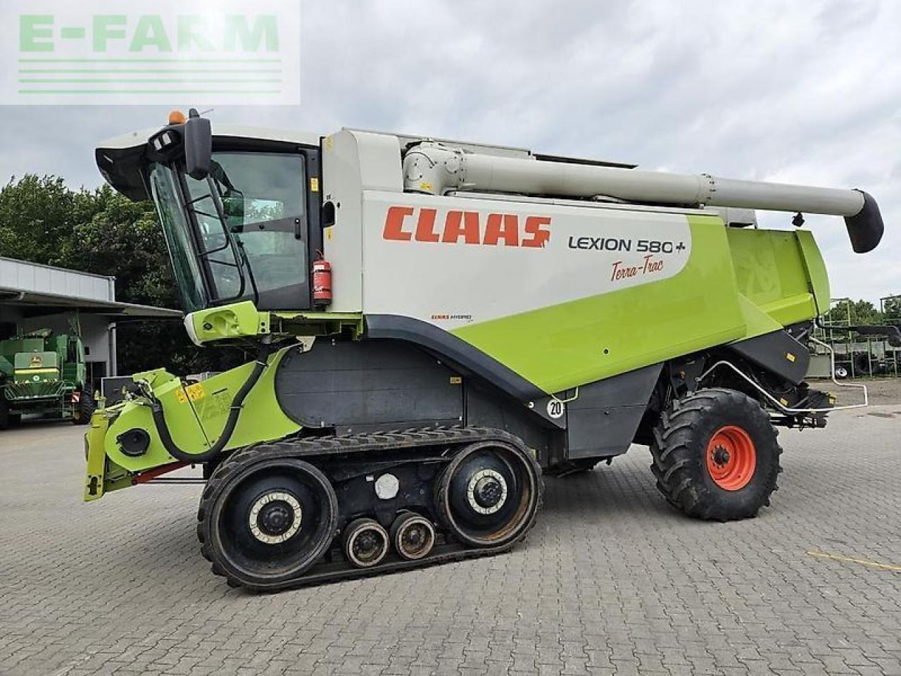 CLAAS lexion 580 tt plus - Зернозбиральний комбайн: фото 1 CLAAS lexion 580 tt plus - Зернозбиральний комбайн: фото 1