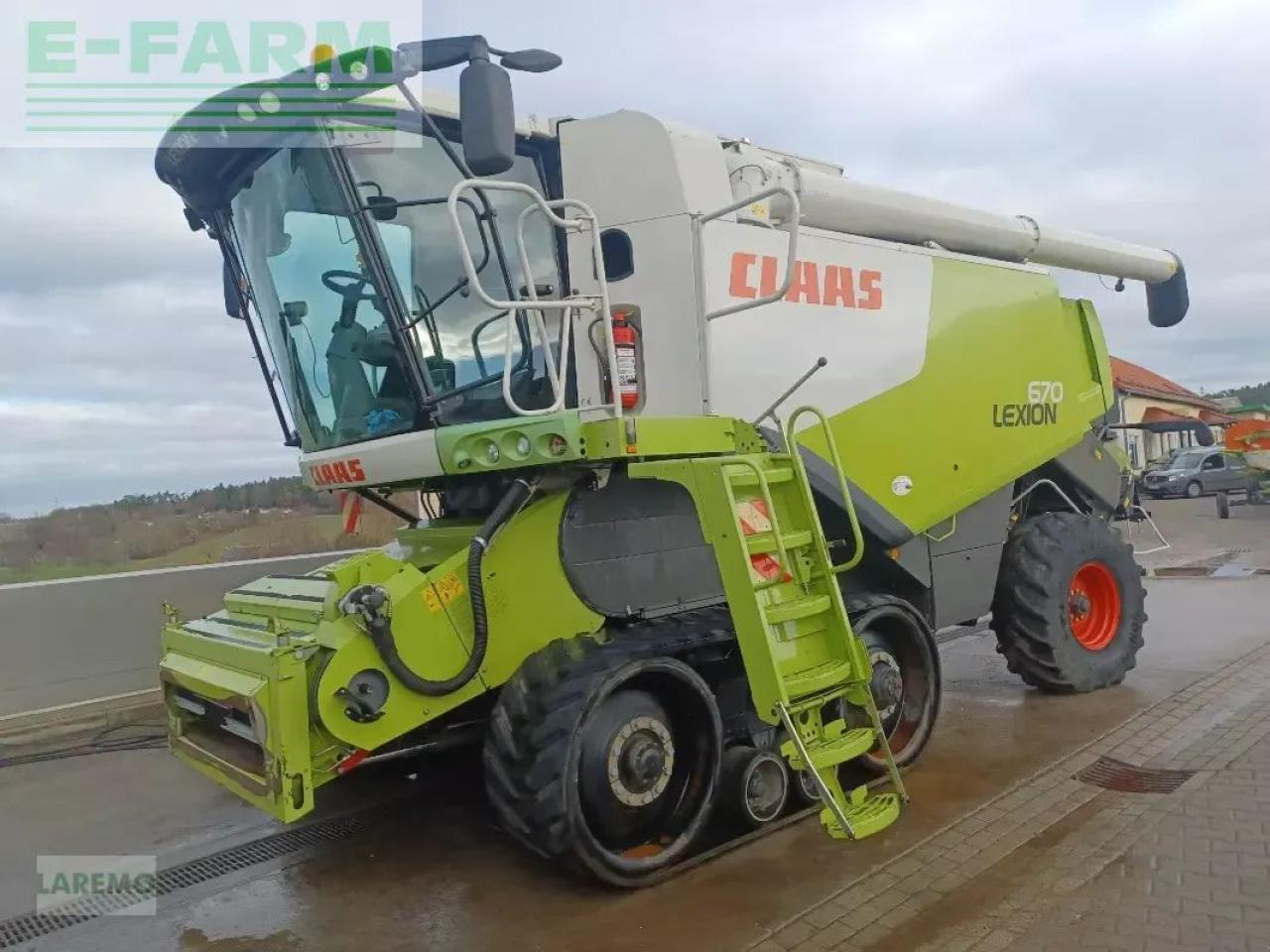 CLAAS lexion 670 tt terratrac v 900 - Зернозбиральний комбайн: фото 1 CLAAS lexion 670 tt terratrac v 900 - Зернозбиральний комбайн: фото 1