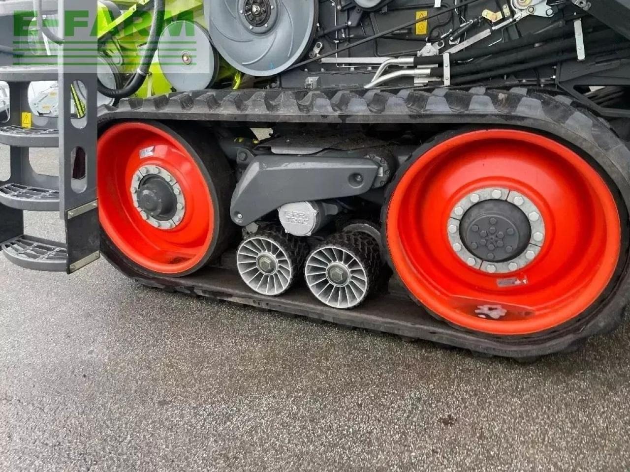 CLAAS lexion 6900 tt - Зернозбиральний комбайн: фото 2 CLAAS lexion 6900 tt - Зернозбиральний комбайн: фото 2