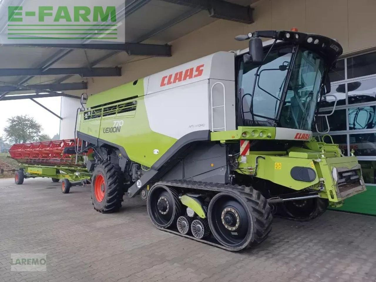 CLAAS lexion 770 terratrac v 930 - Зернозбиральний комбайн: фото 1 CLAAS lexion 770 terratrac v 930 - Зернозбиральний комбайн: фото 1