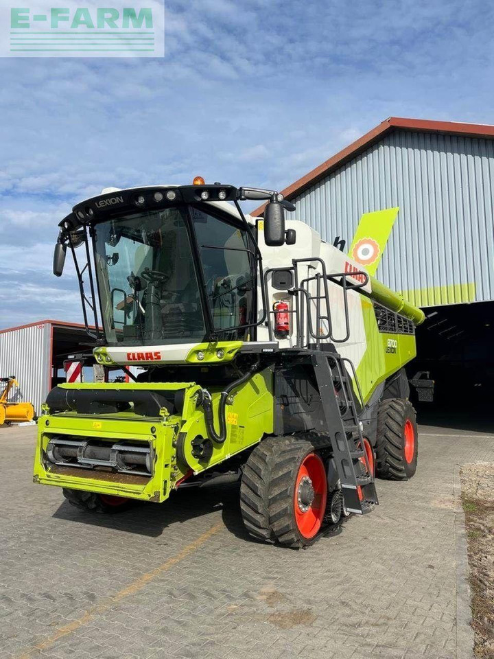 CLAAS lexion 8700 tt - Зернозбиральний комбайн: фото 1 CLAAS lexion 8700 tt - Зернозбиральний комбайн: фото 1