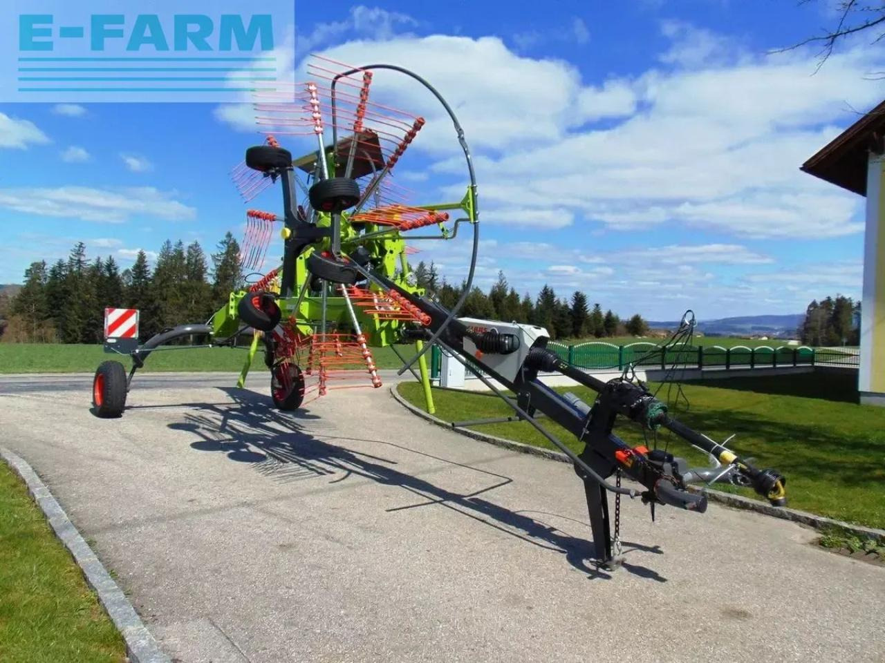 CLAAS liner 1600 - Сіноворушилка: фото 2 CLAAS liner 1600 - Сіноворушилка: фото 2