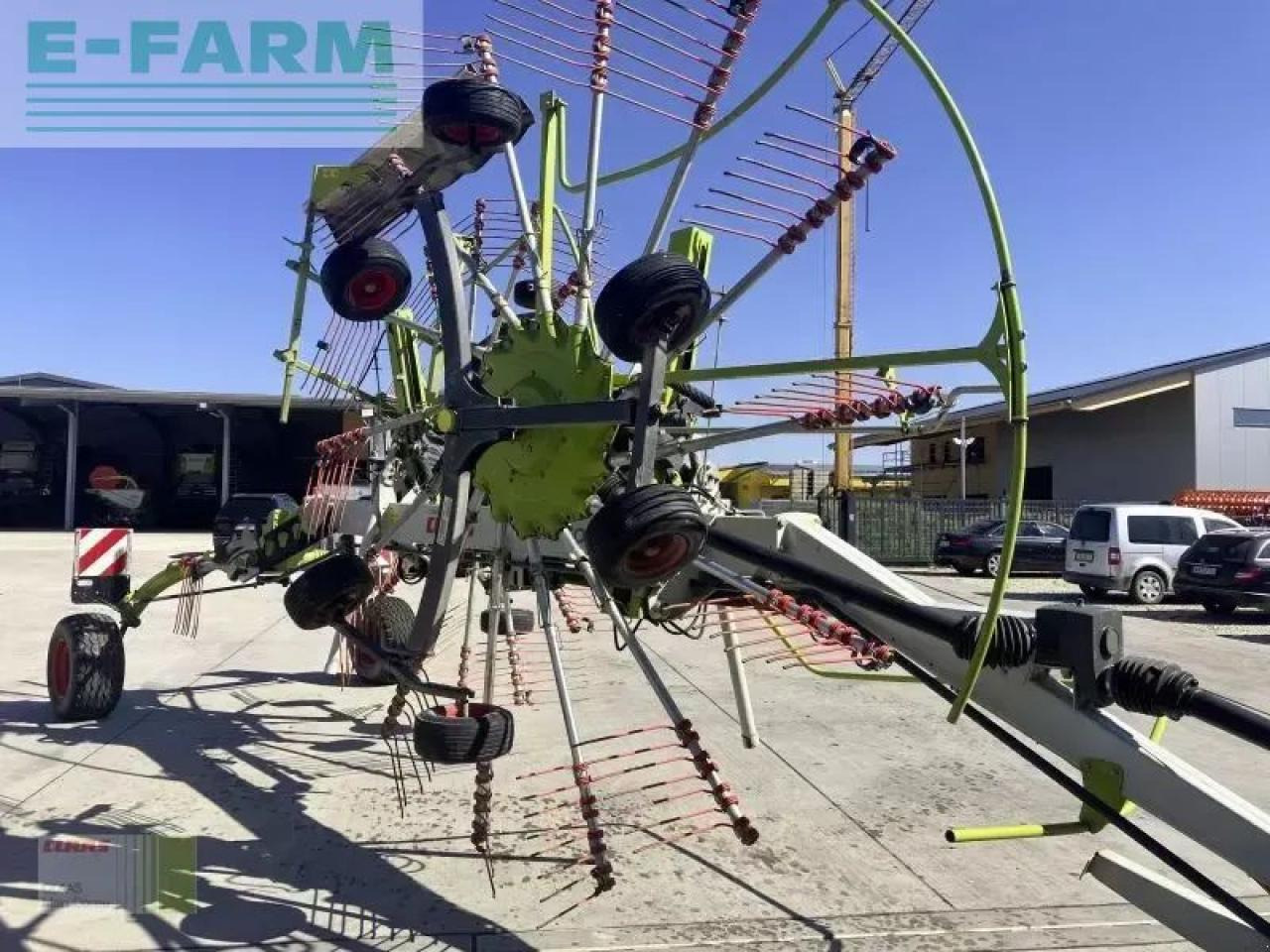 CLAAS liner 1750 - Сіноворушилка: фото 4 CLAAS liner 1750 - Сіноворушилка: фото 4