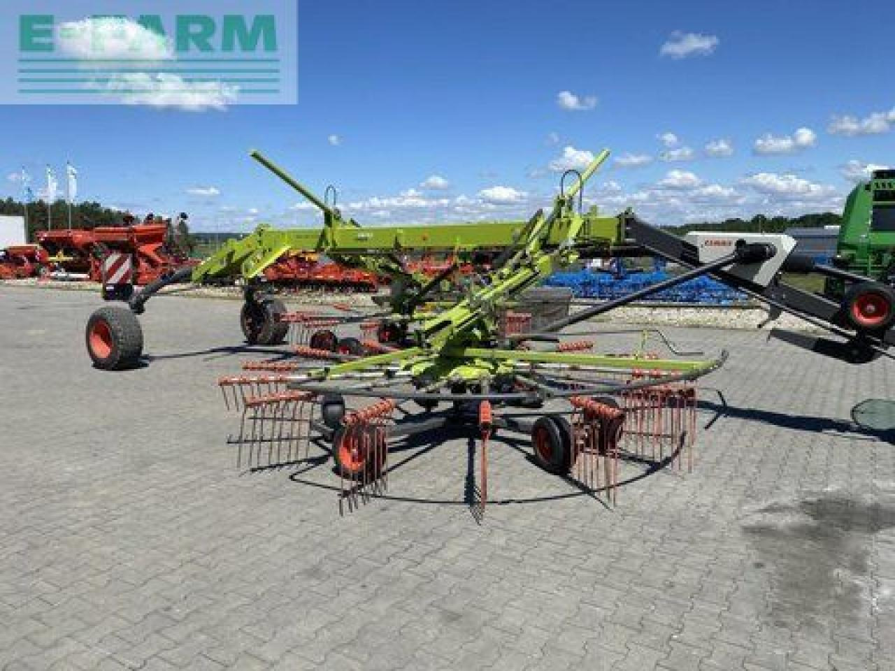 CLAAS liner 1900 - Сіноворушилка: фото 1 CLAAS liner 1900 - Сіноворушилка: фото 1