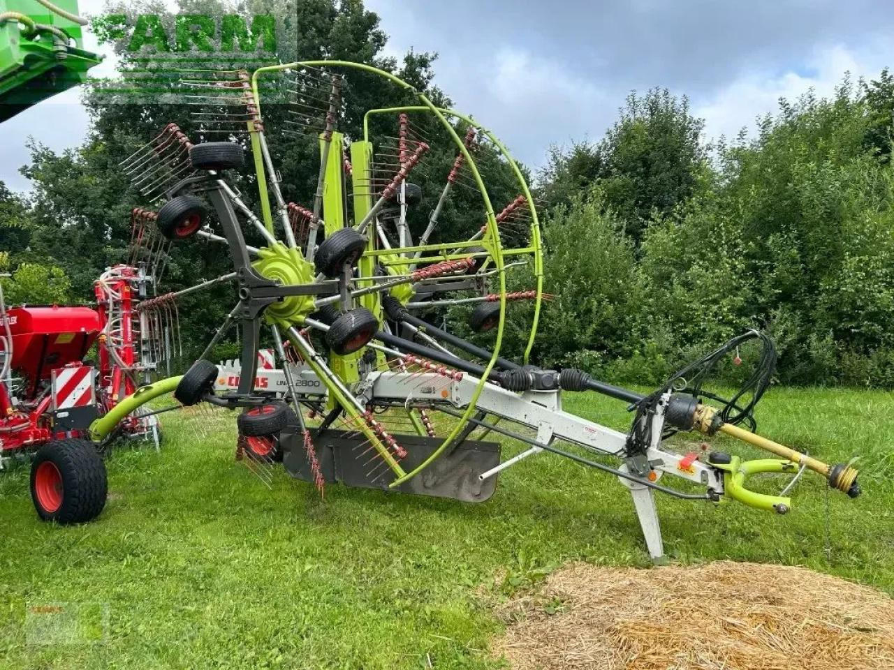 CLAAS liner 2800 - Сіноворушилка: фото 1 CLAAS liner 2800 - Сіноворушилка: фото 1