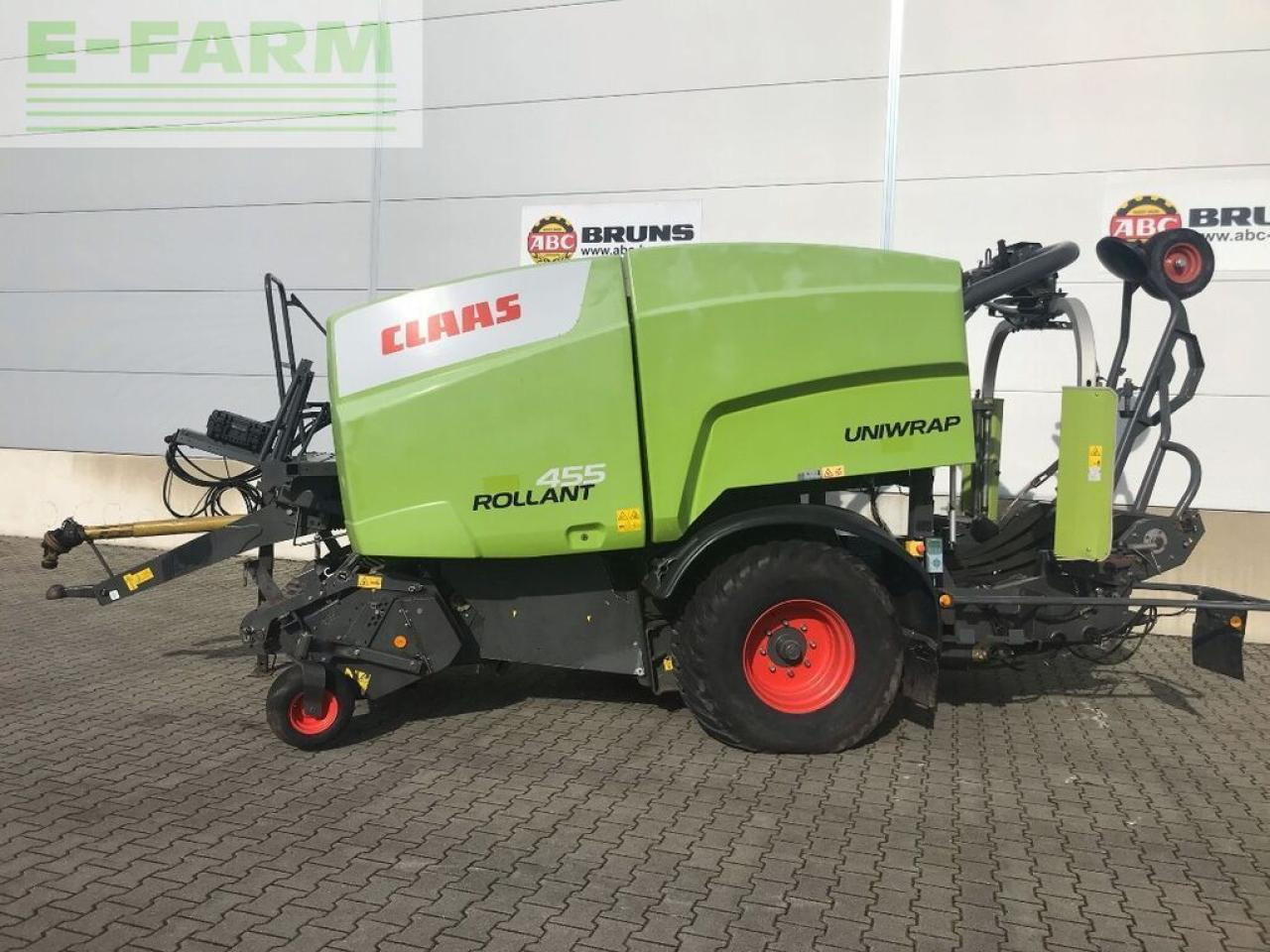 CLAAS rolland 455 uniwrap - Прес-підбирач тюковий: фото 2 CLAAS rolland 455 uniwrap - Прес-підбирач тюковий: фото 2