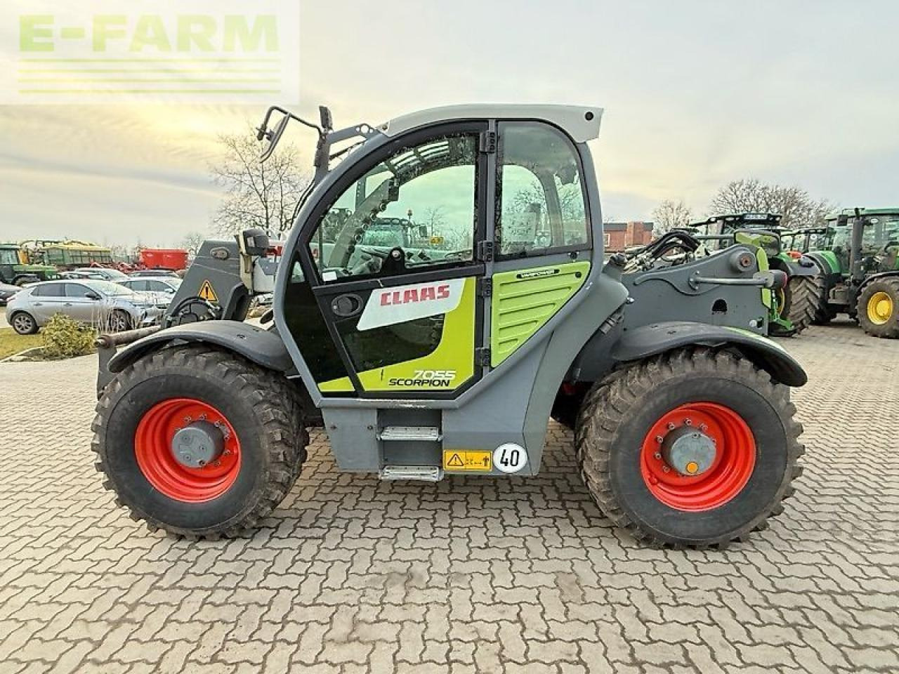CLAAS scorpion 7055 - Навантажувач телескопічний: фото 2 CLAAS scorpion 7055 - Навантажувач телескопічний: фото 2