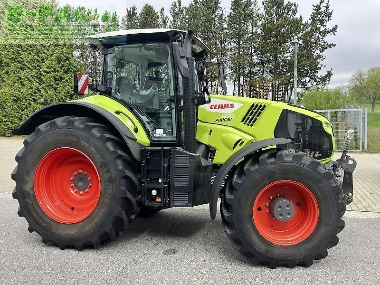 CLAAS traktor axion 870 cm cebis - Трактор: фото 1 CLAAS traktor axion 870 cm cebis - Трактор: фото 1