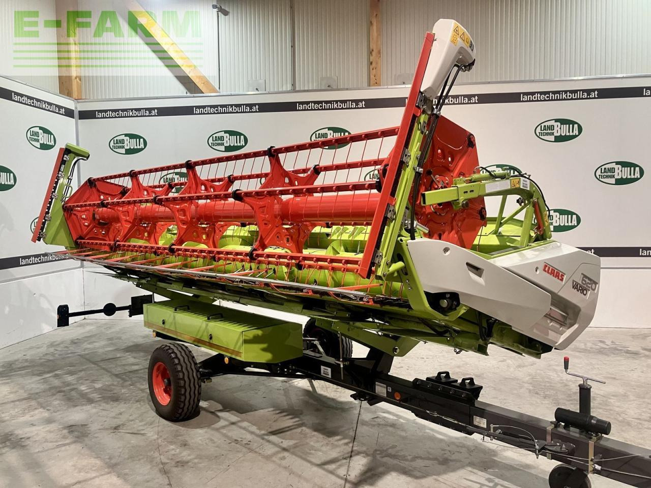 CLAAS v 620 mit wagen - Обладнання для кормозбирального комбайну: фото 1 CLAAS v 620 mit wagen - Обладнання для кормозбирального комбайну: фото 1