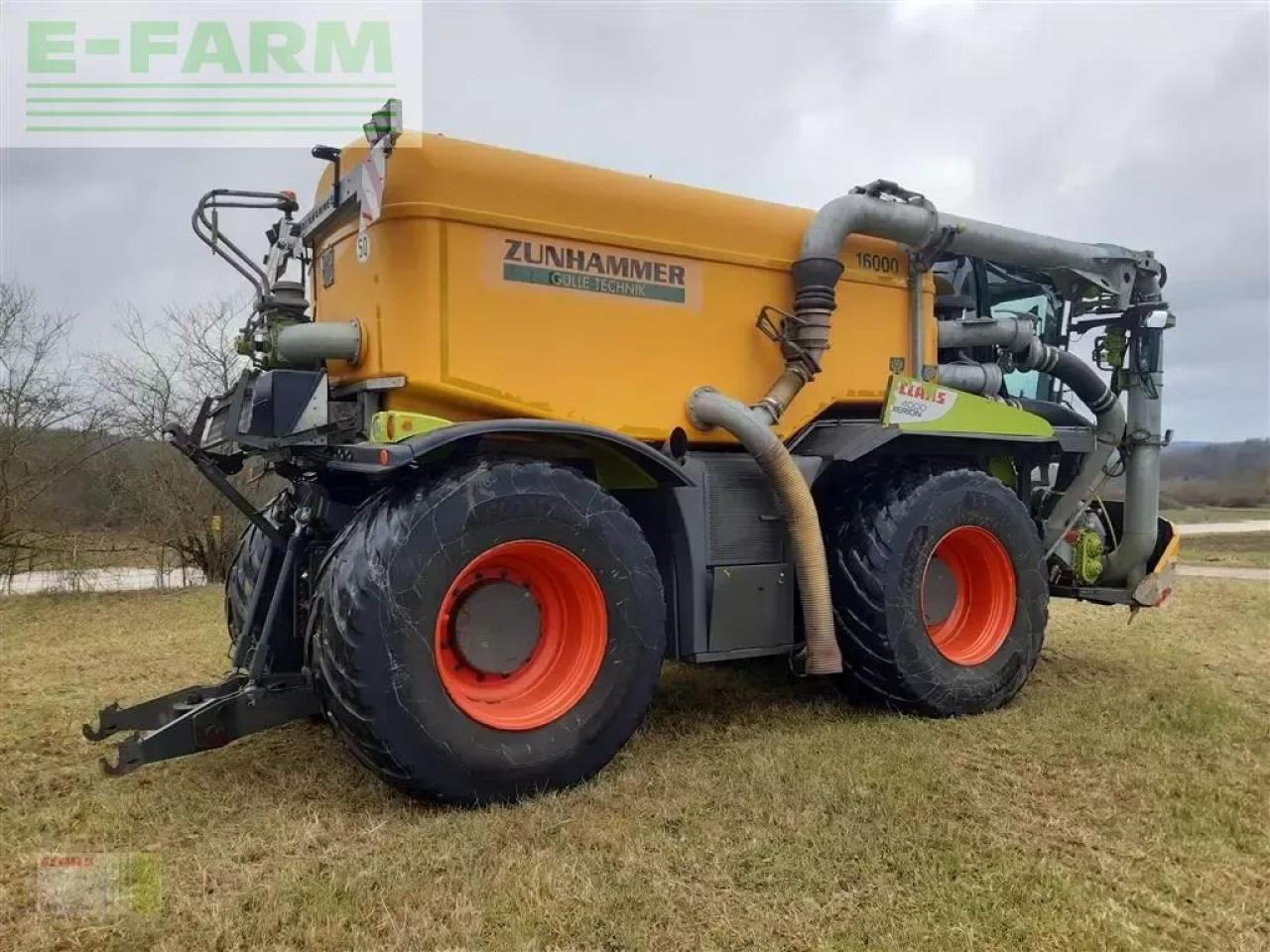 CLAAS xerion 4000 saddle trac SADDLE TRAC - Обприскувач самохідний: фото 3 CLAAS xerion 4000 saddle trac SADDLE TRAC - Обприскувач самохідний: фото 3