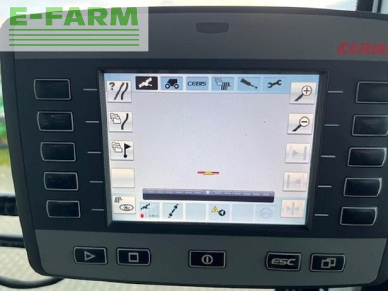 CLAAS xerion 4000 trac vc TRAC VC - Трактор: фото 4 CLAAS xerion 4000 trac vc TRAC VC - Трактор: фото 4