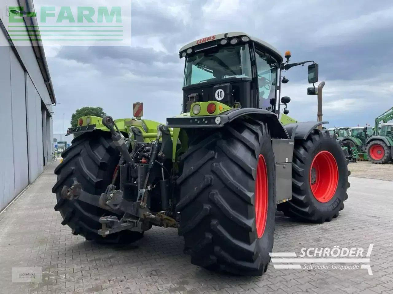 CLAAS xerion 4500 - Трактор: фото 3 CLAAS xerion 4500 - Трактор: фото 3