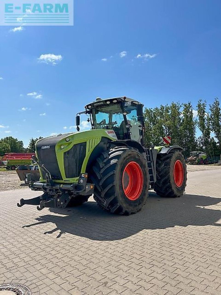 CLAAS xerion 4500 trac vc - Трактор: фото 1 CLAAS xerion 4500 trac vc - Трактор: фото 1